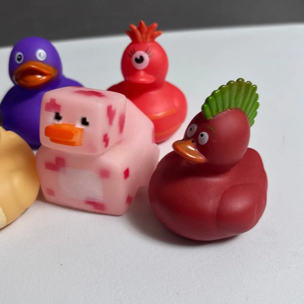 Rubber Ducks Lot of 12 Multicolor Pug Pirate Pixel Pig Skull Be Mine Cyclops Toy